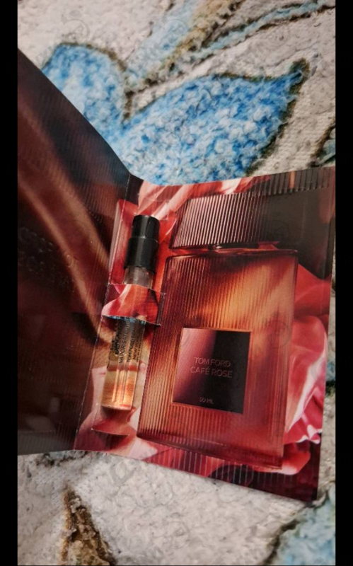 Парфюмерия Cafe Rose (2023) от Tom Ford
