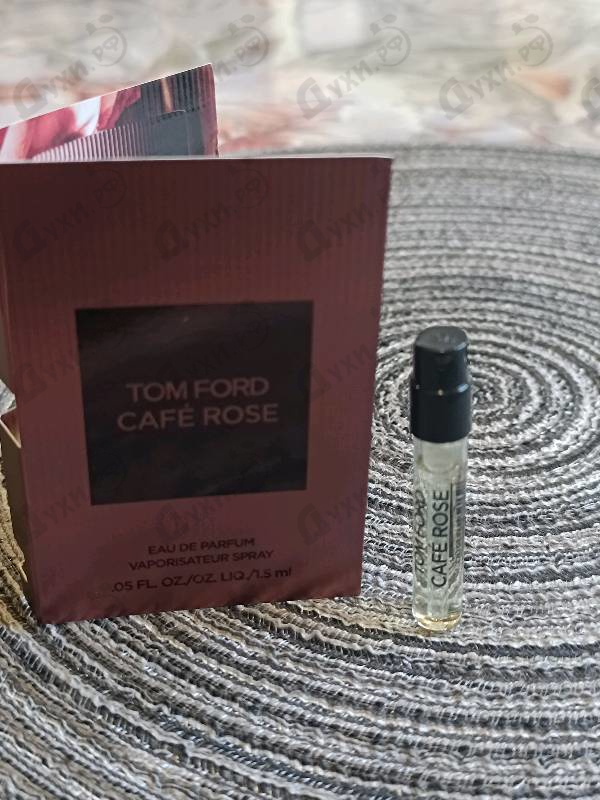 Духи Cafe Rose (2023) от Tom Ford