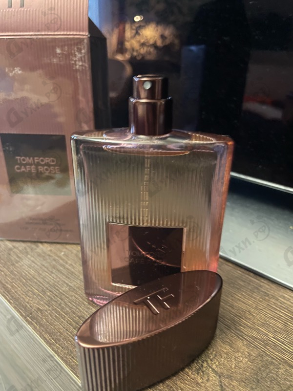 Купить Cafe Rose (2023) от Tom Ford