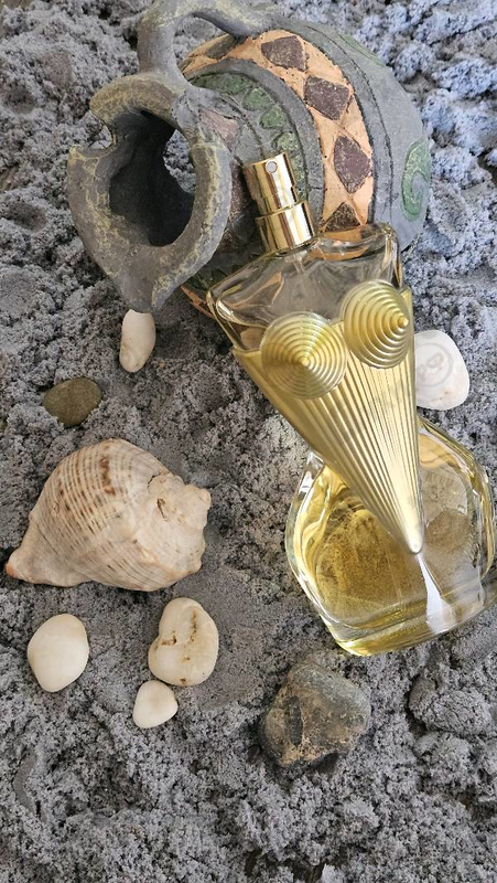 Купить Gaultier Divine от Jean Paul Gaultier