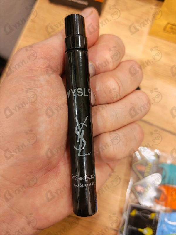 Парфюмерия Yves Saint Laurent MYSLF
