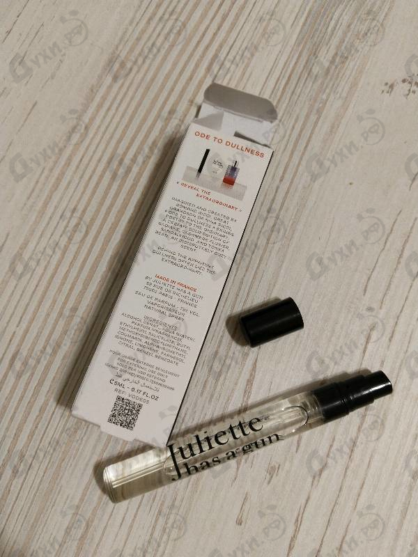 Духи Ode To Dullness от Juliette Has A Gun