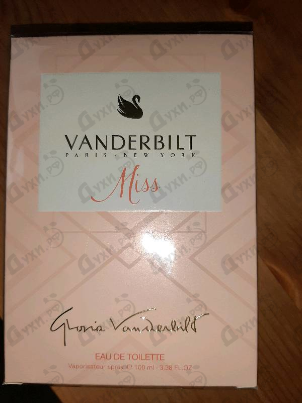 Парфюмерия Miss Vanderbilt от Gloria Vanderbilt