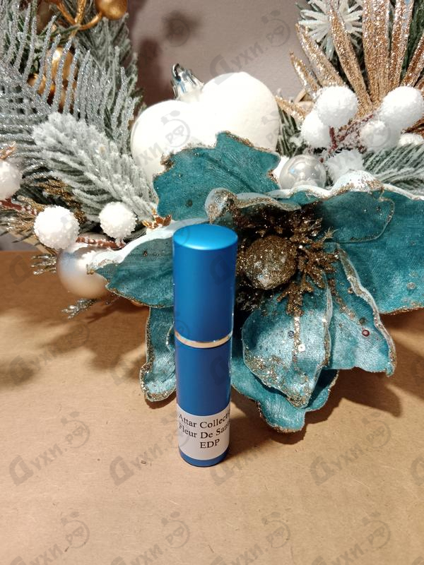 Духи Fleur De Santal от Attar Collection