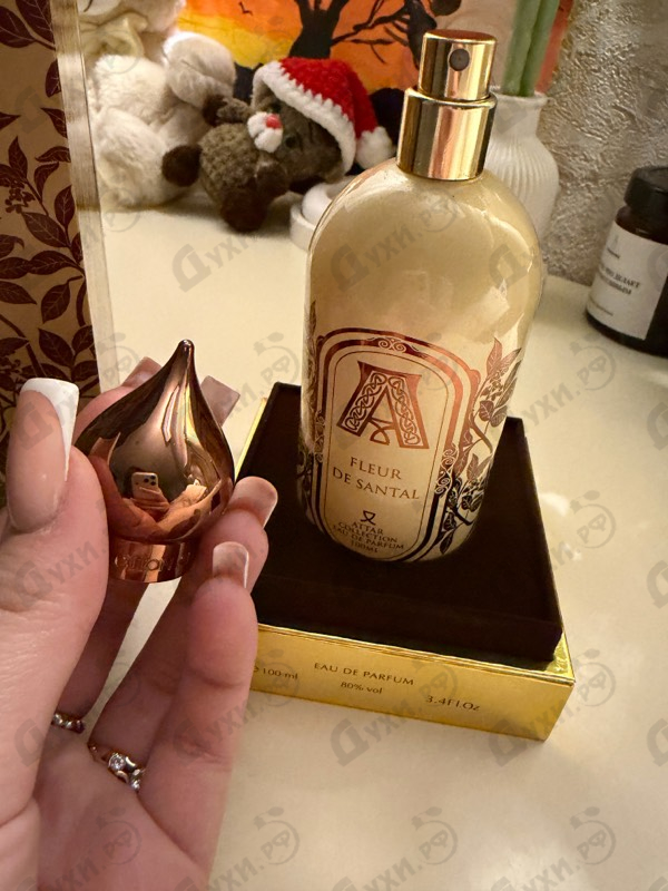 Духи Fleur De Santal от Attar Collection
