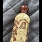 Духи Fleur De Santal от Attar Collection