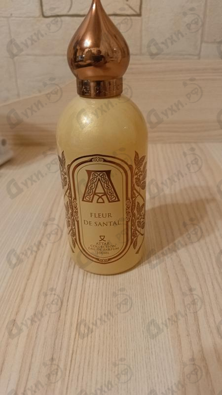 Духи Fleur De Santal от Attar Collection