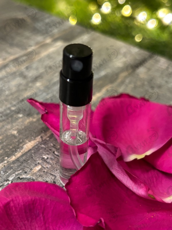 Парфюмерия No 4 Neon от Thomas Kosmala