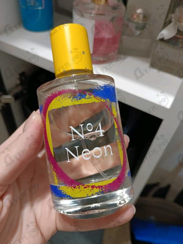 Купить No 4 Neon от Thomas Kosmala