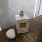 Парфюм Giorgio Armani Blanc Kogane