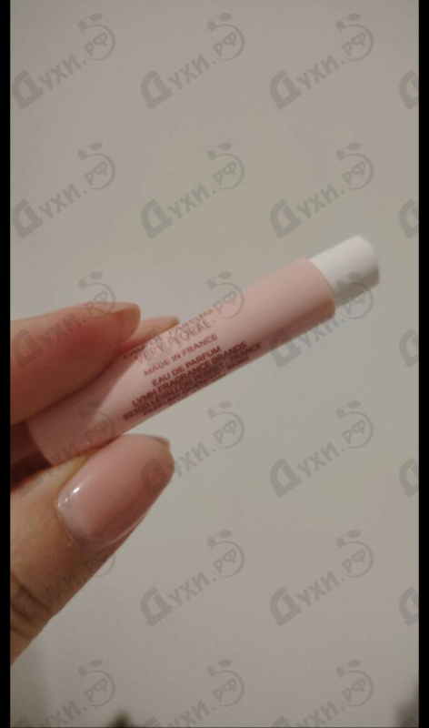 Духи Irresistible Very Floral от Givenchy