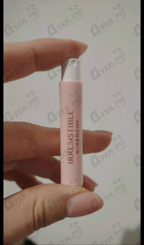 Парфюмерия Irresistible Very Floral от Givenchy