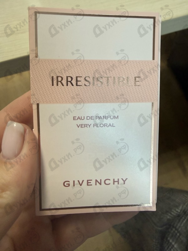 Купить Irresistible Very Floral от Givenchy