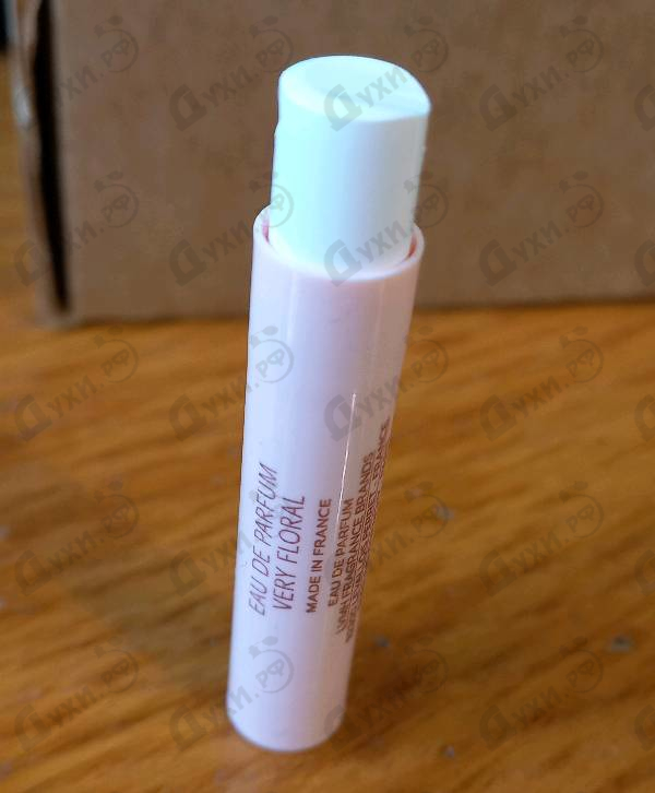 Парфюмерия Givenchy Irresistible Very Floral