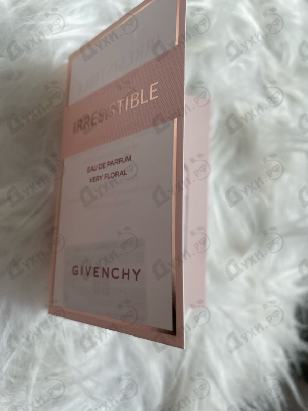 Купить Irresistible Very Floral от Givenchy