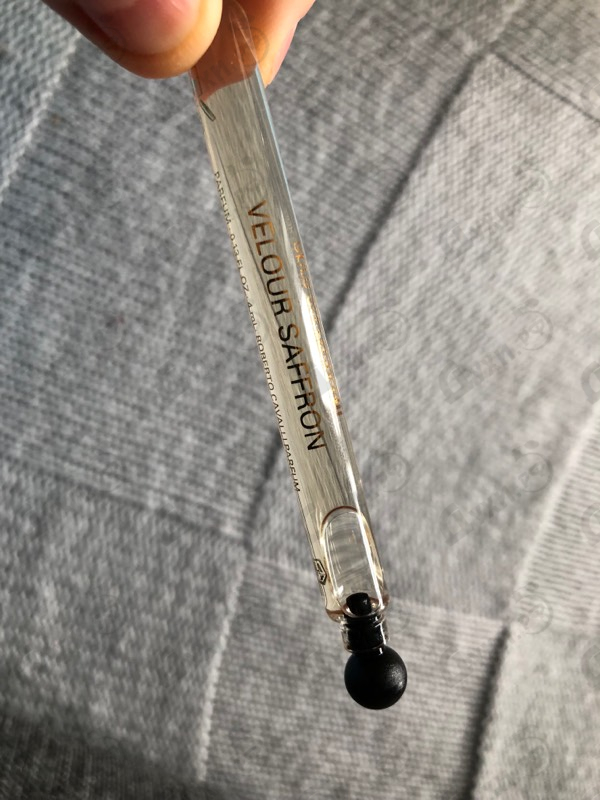 Парфюмерия Velour Saffron от Roberto Cavalli