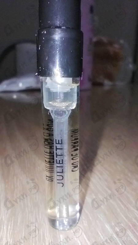 Духи Juliette от Juliette Has A Gun