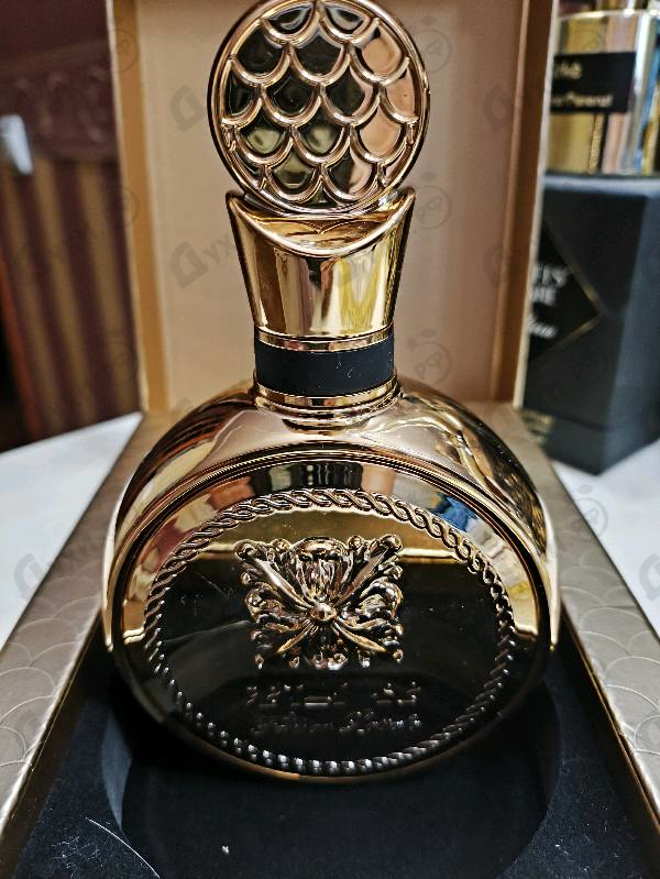 Парфюмерия Lattafa Perfumes Fakhar Gold