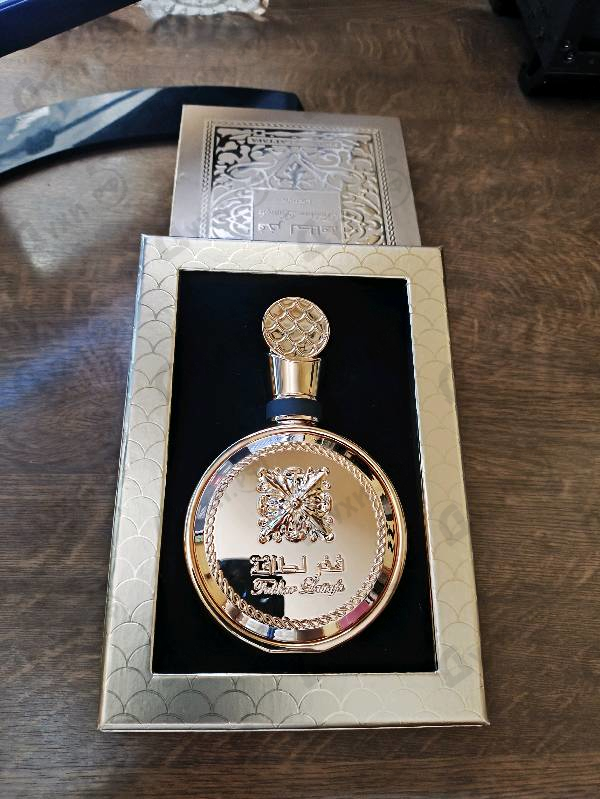 Парфюмерия Fakhar Gold от Lattafa Perfumes