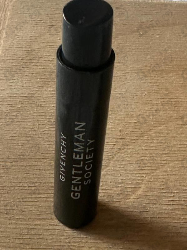 Купить Gentleman Society Eau De Parfum Extreme от Givenchy