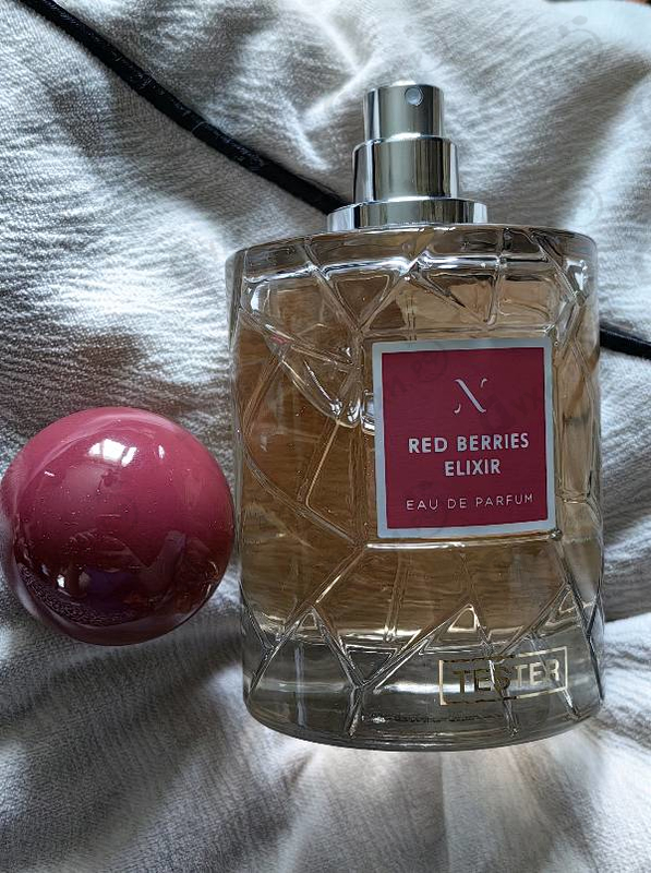 Духи Red Berries Elixir от Les Soeurs De Noe