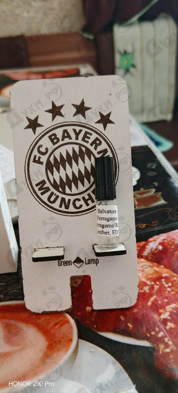 Духи Ferragamo Red Leather от Salvatore Ferragamo