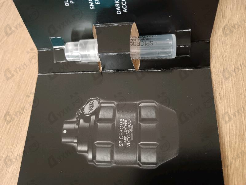 Купить Spicebomb Dark Leather от Viktor & Rolf