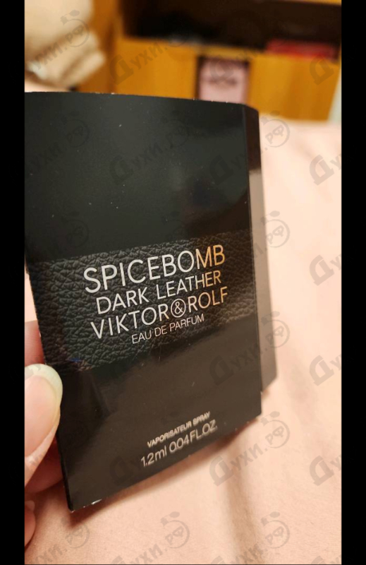 Купить Viktor & Rolf Spicebomb Dark Leather