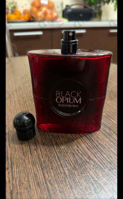 Духи Black Opium Over Red от Yves Saint Laurent