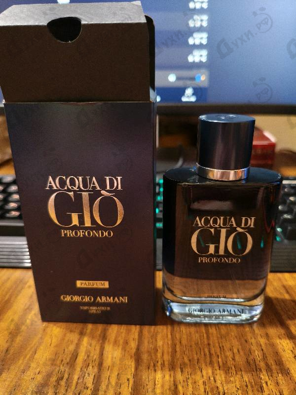 Парфюмерия Giorgio Armani Acqua Di Gio Profondo Parfum