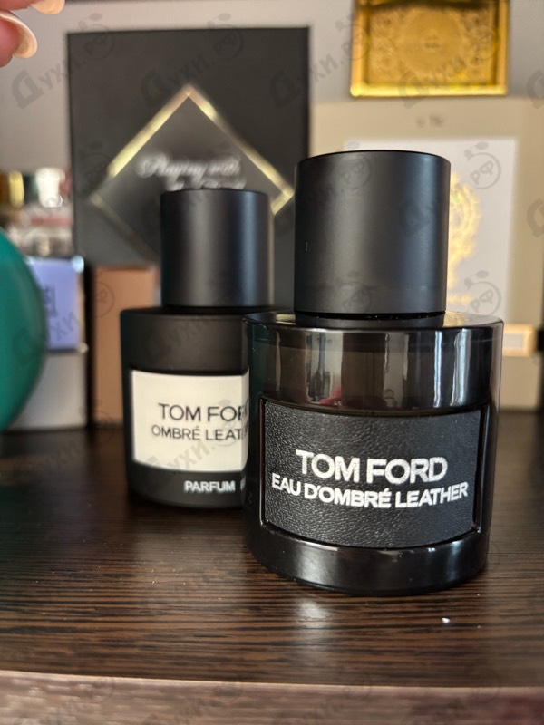 Парфюмерия Tom Ford Eau D'Ombre Leather