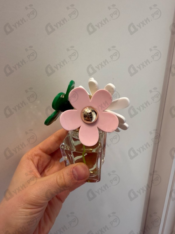 Духи Daisy Wild от Marc Jacobs