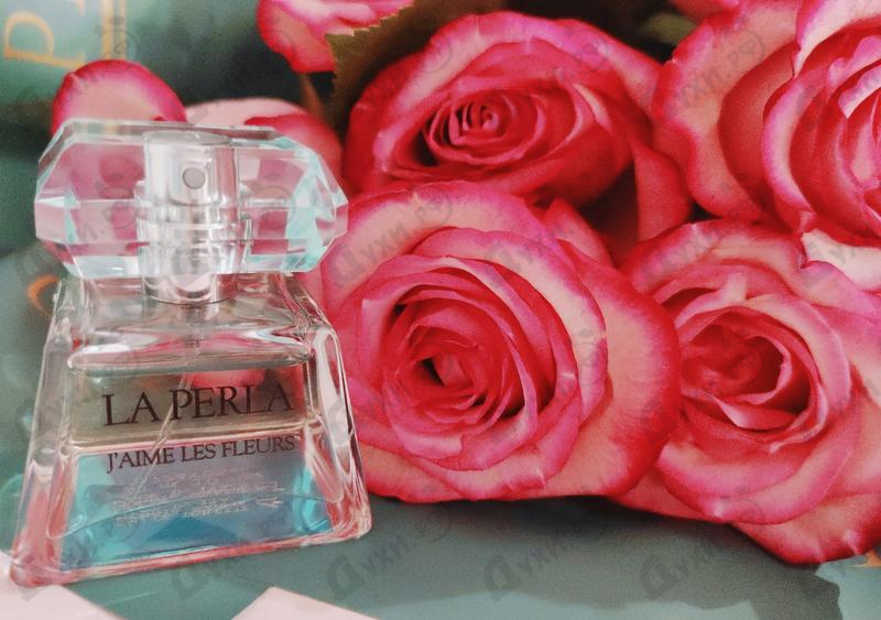 Купить J'aime Les Fleurs от La Perla