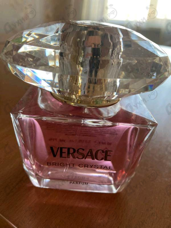 Купить Bright Crystal Parfum от Versace