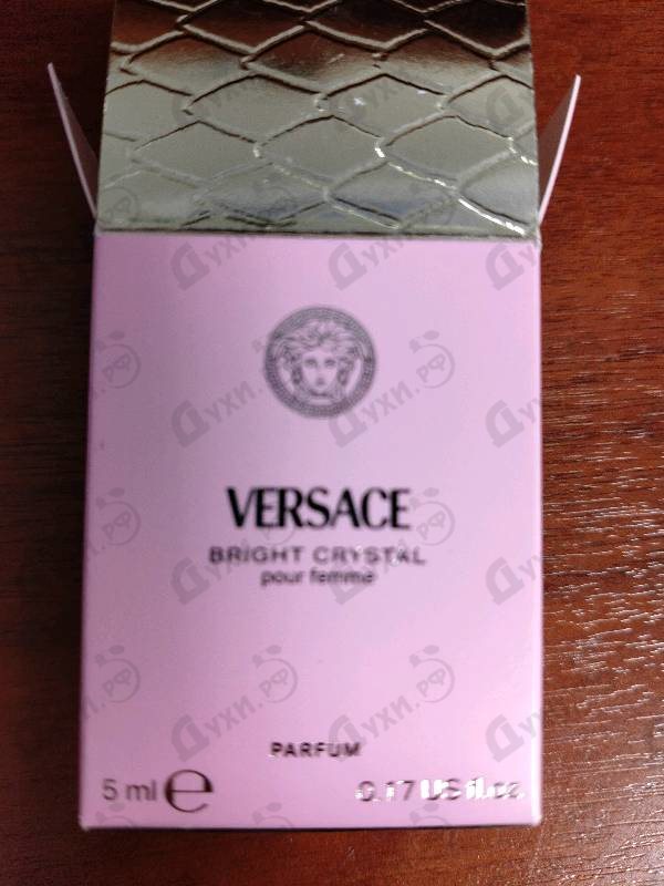 Парфюмерия Bright Crystal Parfum от Versace