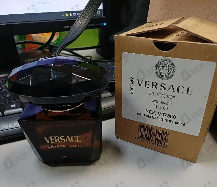 Духи Crystal Noir Parfum от Versace