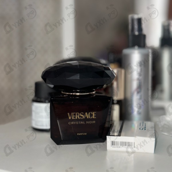 Купить Crystal Noir Parfum от Versace