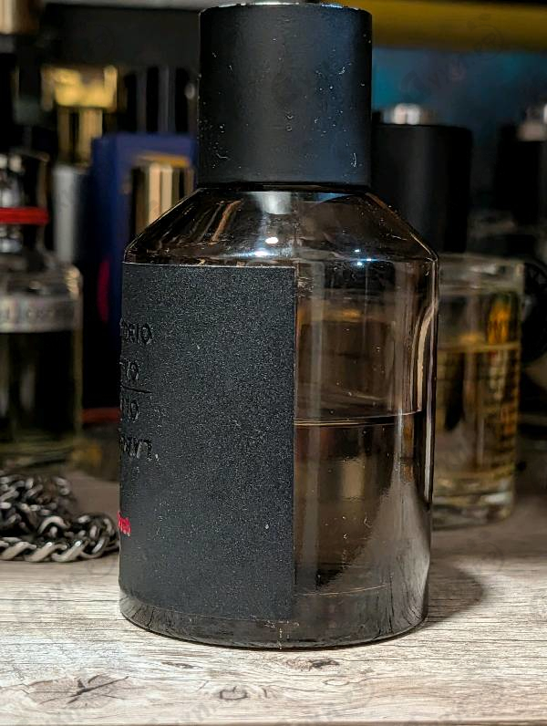 Парфюмерия Amberbomb от Laboratorio Olfattivo