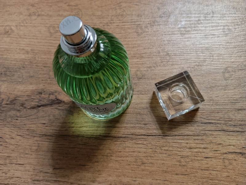 Парфюмерия Divinum Ficus от Laura Biagiotti