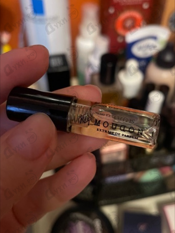 Духи Embrace от Moudon