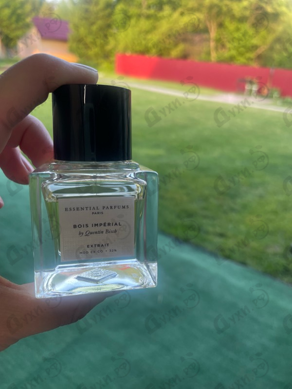 Купить Bois Imperial Extrait от Essential Parfums