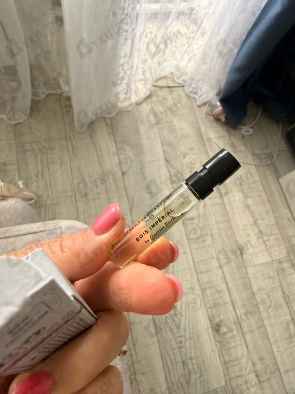 Парфюмерия Bois Imperial Extrait от Essential Parfums