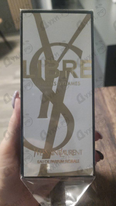 Парфюмерия Libre Flowers & Flames от Yves Saint Laurent