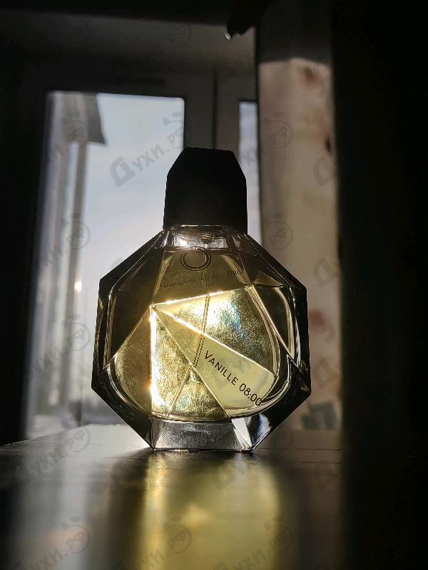 Духи Vanille 08:00 от Francesca Dell'Oro