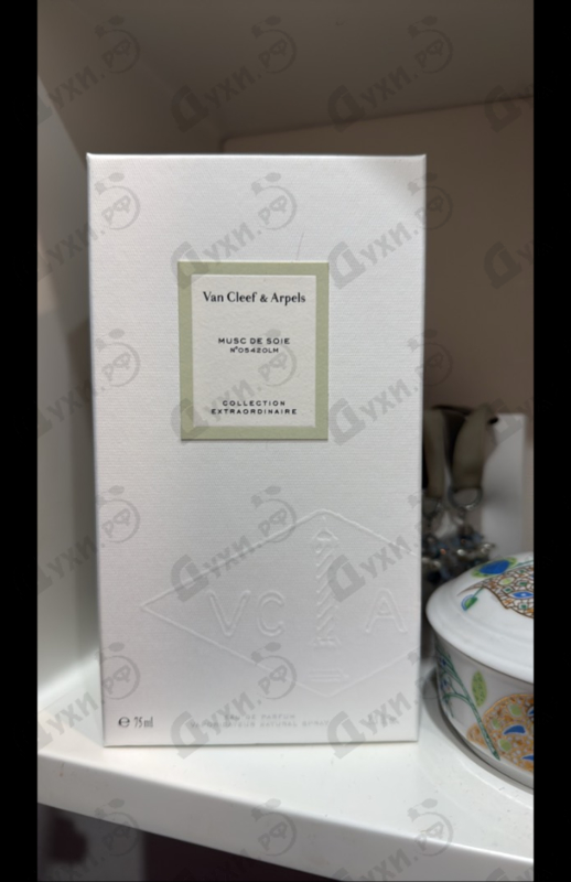 Купить Van Cleef & Arpels Musc De Soie