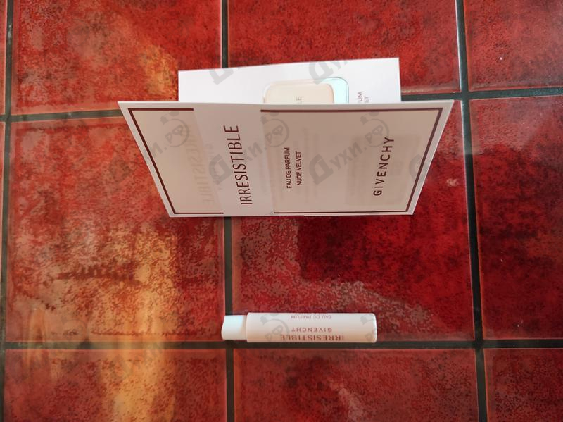 Отзывы Givenchy Irresistible Nude Velvet