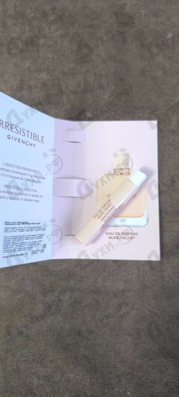 Духи Irresistible Nude Velvet от Givenchy