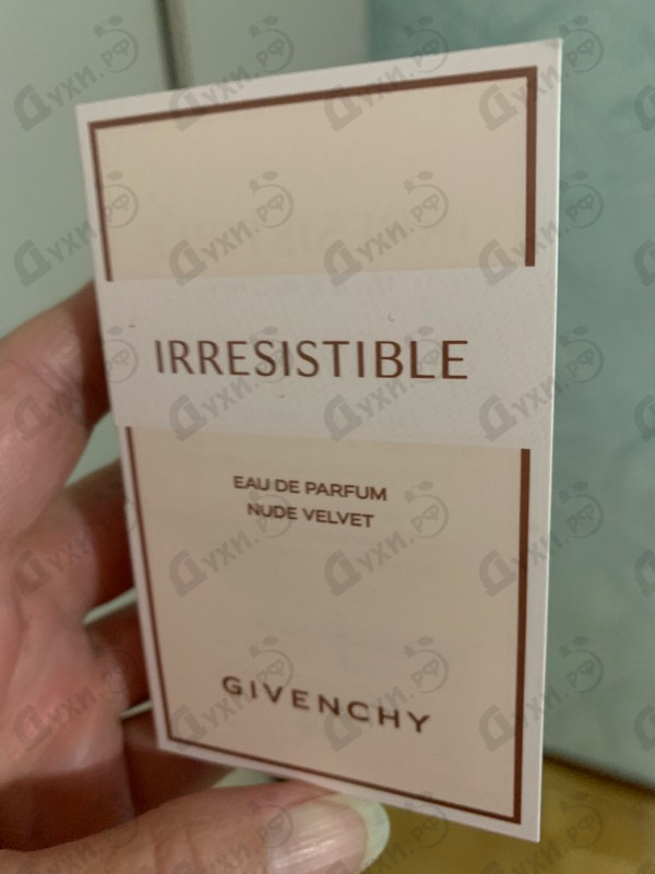 Парфюмерия Givenchy Irresistible Nude Velvet