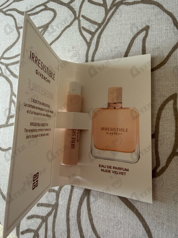 Парфюмерия Irresistible Nude Velvet от Givenchy