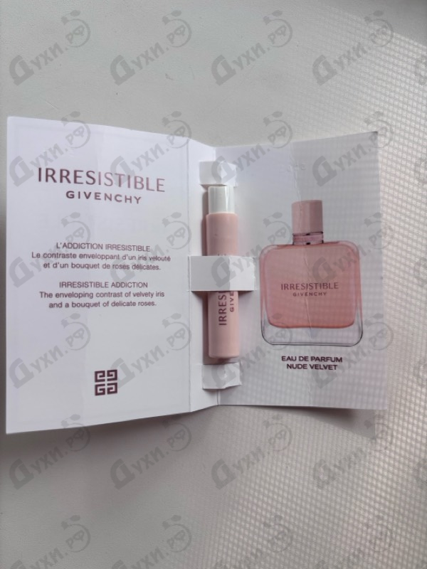 Духи Irresistible Nude Velvet от Givenchy